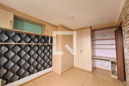Quarto 1 de apartamento para alugar com 2 quartos, 55m² em Vila Ivone, São Paulo