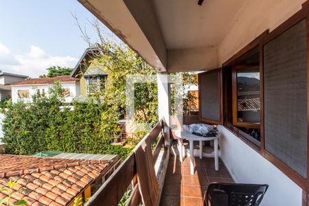 Varanda Suíte de casa de condomínio à venda com 4 quartos, 300m² em Alphaville, Santana de Parnaíba