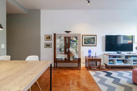 Sala de apartamento à venda com 2 quartos, 85m² em Santo Amaro, São Paulo