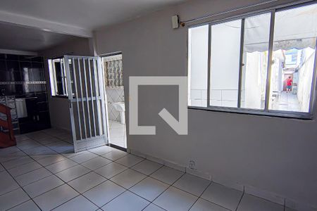 Sala de casa para alugar com 2 quartos, 200m² em Curicica, Rio de Janeiro