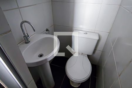 Lavabo de casa para alugar com 2 quartos, 200m² em Curicica, Rio de Janeiro