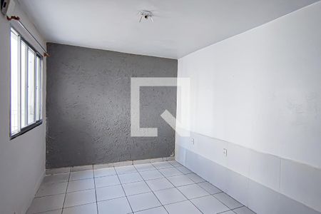 Sala de casa para alugar com 2 quartos, 200m² em Curicica, Rio de Janeiro