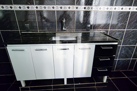 Cozinha de casa para alugar com 2 quartos, 200m² em Curicica, Rio de Janeiro