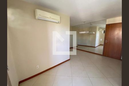Sala de apartamento à venda com 3 quartos, 120m² em Pechincha, Rio de Janeiro