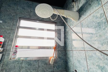 Banheiro de casa à venda com 2 quartos, 132m² em Jardim Rosa de Franca, Guarulhos