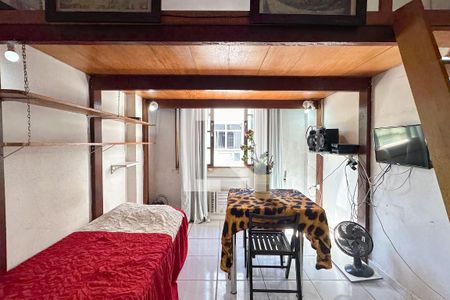 Studio de kitnet/studio para alugar com 1 quarto, 30m² em Copacabana, Rio de Janeiro