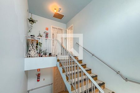 Entrada de apartamento à venda com 3 quartos, 140m² em Praia de Belas, Porto Alegre