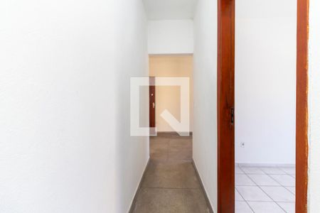 Corredor de apartamento para alugar com 2 quartos, 65m² em Cidade Líder, São Paulo