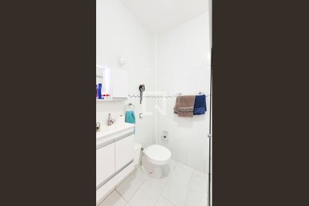 Banheiro de apartamento para alugar com 1 quarto, 46m² em Centro, Campinas