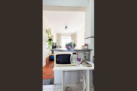 Cozinha de apartamento para alugar com 1 quarto, 46m² em Centro, Campinas