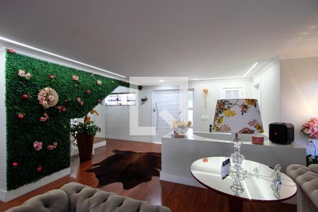 Sala de casa de condomínio à venda com 5 quartos, 720m² em Barra da Tijuca, Rio de Janeiro