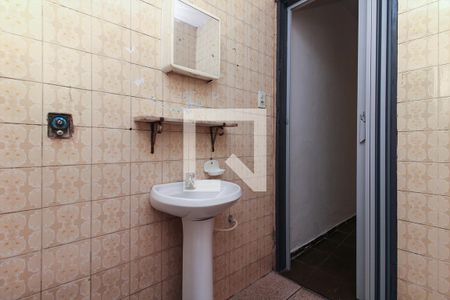 Banheiro de casa para alugar com 2 quartos, 80m² em Vila da Saúde, São Paulo