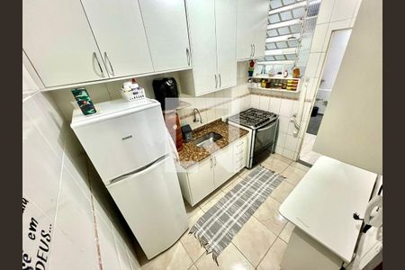 Cozinha de casa à venda com 2 quartos, 62m² em Vila Jardim Leblon, Belo Horizonte