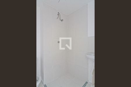 Banheiro de apartamento para alugar com 1 quarto, 25m² em Chácara Inglesa, São Paulo