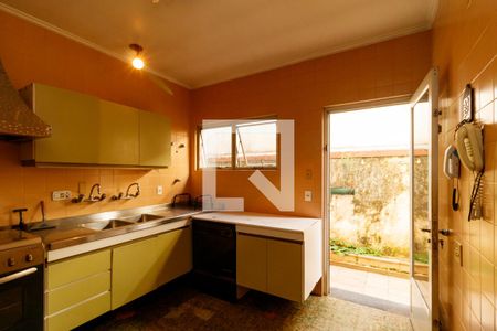 Cozinha de casa para alugar com 4 quartos, 530m² em Barro Branco (zona Norte), São Paulo