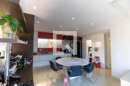 Cozinha de casa de condomínio à venda com 4 quartos, 352m² em Piratininga, Niterói