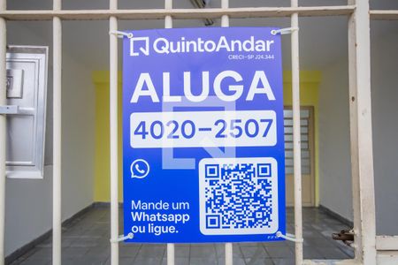 Placa de casa para alugar com 2 quartos, 150m² em Jardim Roberto, Osasco