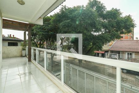 Varanda de casa para alugar com 3 quartos, 359m² em Jardim Itu, Porto Alegre