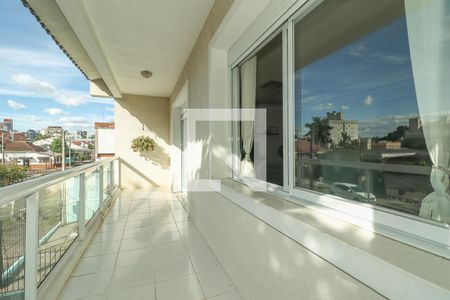 Varanda de casa para alugar com 3 quartos, 359m² em Jardim Itu, Porto Alegre