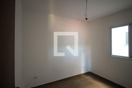 Quarto 1 de apartamento para alugar com 2 quartos, 45m² em Vila Santa Clara, São Paulo