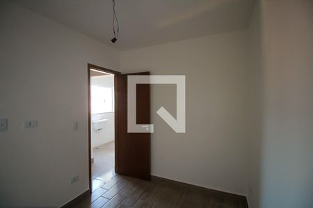 Quarto 1 de apartamento para alugar com 2 quartos, 45m² em Vila Santa Clara, São Paulo