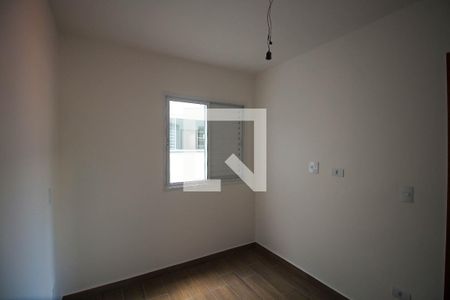 Quarto 1 de apartamento para alugar com 2 quartos, 45m² em Vila Santa Clara, São Paulo