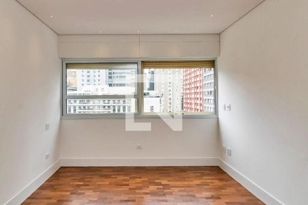 Apartamento à venda com 4 quartos, 214m² em Cerqueira César, São Paulo