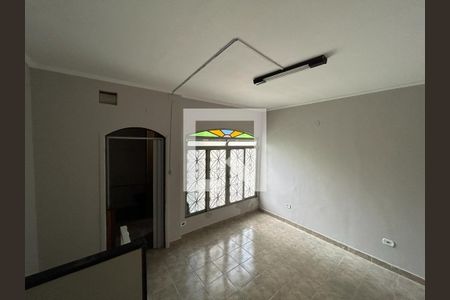 Casa à venda com 6 quartos, 200m² em Vila da Saúde, São Paulo