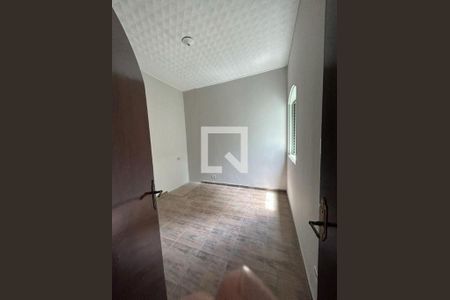 Casa à venda com 6 quartos, 200m² em Vila da Saúde, São Paulo