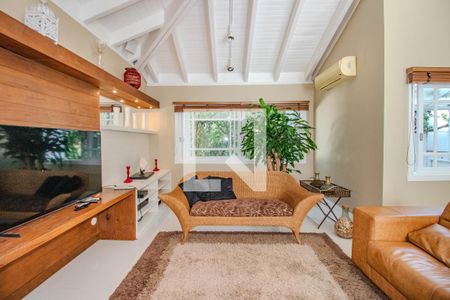 Espaço Gourmet de casa de condomínio à venda com 3 quartos, 559m² em Boa Vista, Porto Alegre