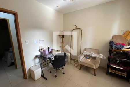 Quarto 1 de casa à venda com 3 quartos, 250m² em Portuguesa, Rio de Janeiro
