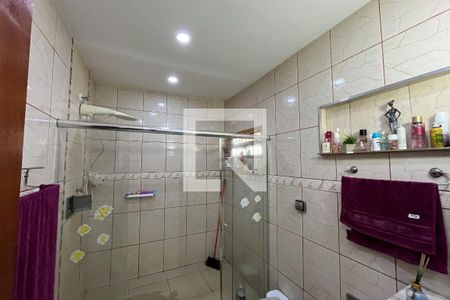 Banheiro Social 2 de casa à venda com 3 quartos, 250m² em Portuguesa, Rio de Janeiro