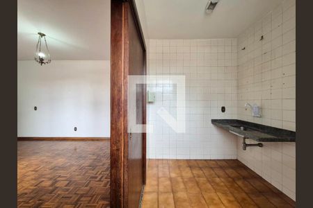 Cozinha e Área de Serviço de apartamento à venda com 2 quartos, 70m² em Santa Efigênia, Belo Horizonte
