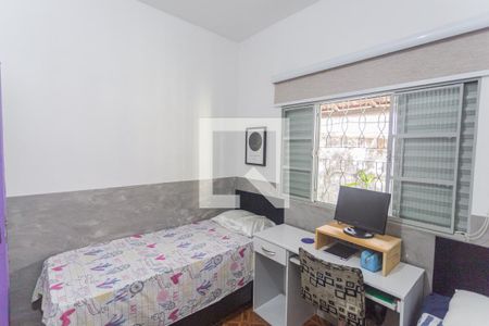 Quarto 2 da Casa 2 de casa à venda com 5 quartos, 215m² em Boa Vista, Belo Horizonte