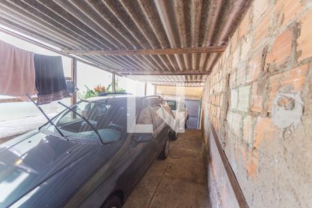 Garagem de casa à venda com 5 quartos, 215m² em Boa Vista, Belo Horizonte