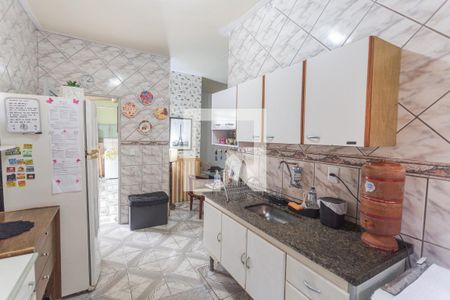 Cozinha da Casa 2 de casa à venda com 5 quartos, 215m² em Boa Vista, Belo Horizonte