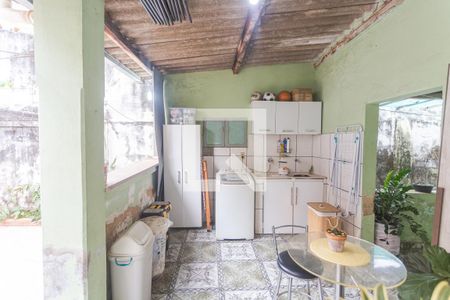 Área de Serviço da Casa 2 de casa à venda com 5 quartos, 215m² em Boa Vista, Belo Horizonte