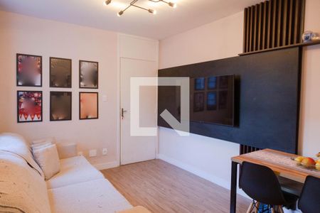 Sala de apartamento para alugar com 2 quartos, 48m² em Vila Izabel, Guarulhos