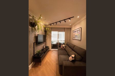 Sala de apartamento para alugar com 3 quartos, 72m² em Vila Piratininga, São Paulo