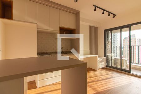 Sala de apartamento para alugar com 1 quarto, 35m² em Indianópolis, São Paulo