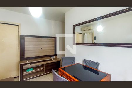 Sala de apartamento para alugar com 2 quartos, 52m² em Cristal, Porto Alegre