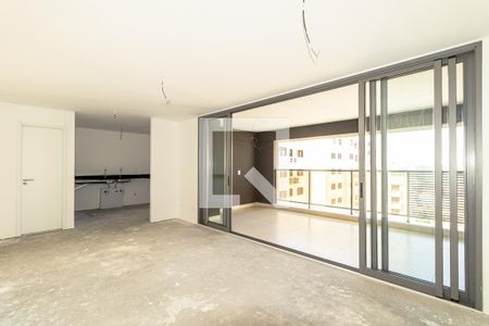 Sala de apartamento à venda com 3 quartos, 140m² em Vila Nova Conceição, São Paulo