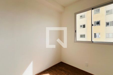 Quarto 2 de apartamento para alugar com 2 quartos, 40m² em Parque Novo Mundo, São Paulo