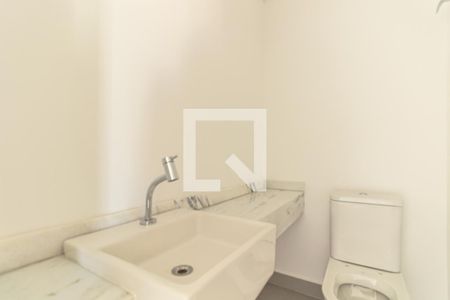 Lavabo de apartamento à venda com 3 quartos, 140m² em Vila Nova Conceição, São Paulo
