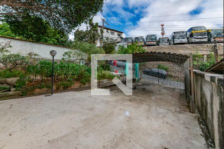 Garagem de casa à venda com 3 quartos, 360m² em Jardim Montanhês, Belo Horizonte