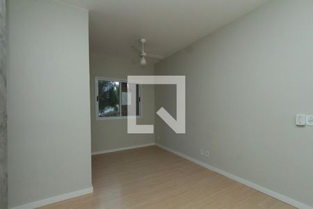 Sala de apartamento para alugar com 2 quartos, 55m² em Vila Odin, Sorocaba