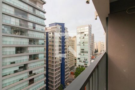Sacada de apartamento à venda com 1 quarto, 35m² em Indianópolis, São Paulo