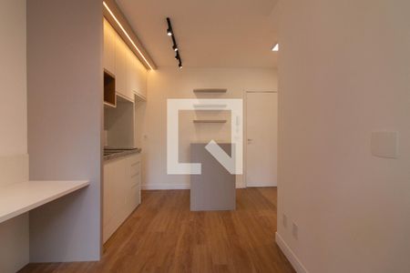 Sala/Cozinha de apartamento à venda com 1 quarto, 35m² em Indianópolis, São Paulo