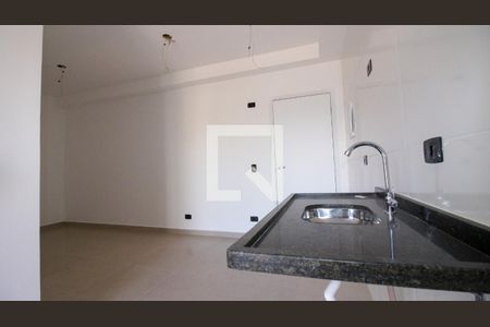 Cozinha e Área de Serviço de apartamento à venda com 2 quartos, 49m² em Vila Fernandes, São Paulo