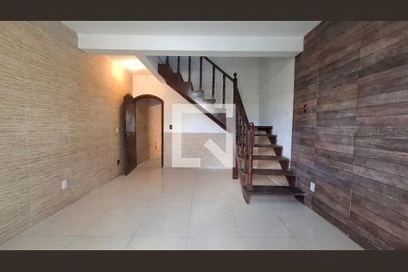 Sala de casa para alugar com 3 quartos, 180m² em Parque Novo Oratório, Santo André